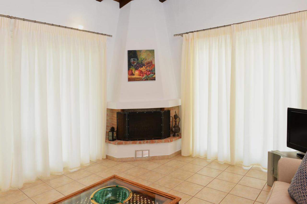 Orestis Suites Kolios Exterior foto
